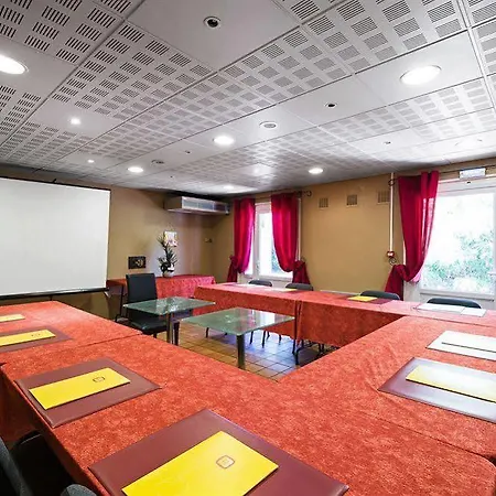 Antipodes Les Valence Hotel
